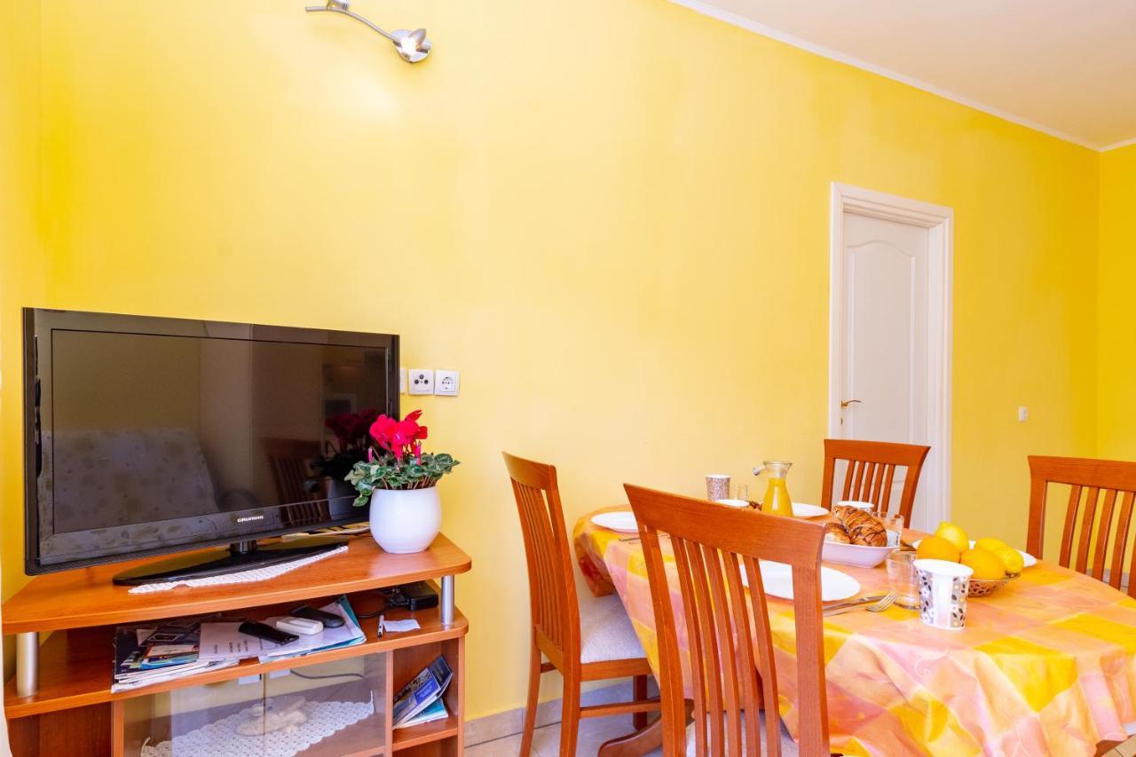 Apartment Castello *