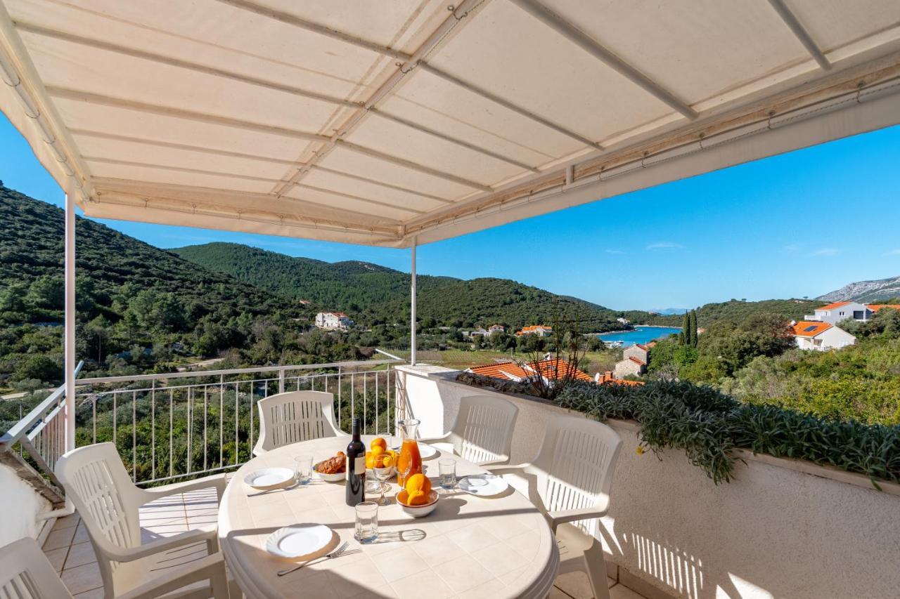 Castello Apartment
